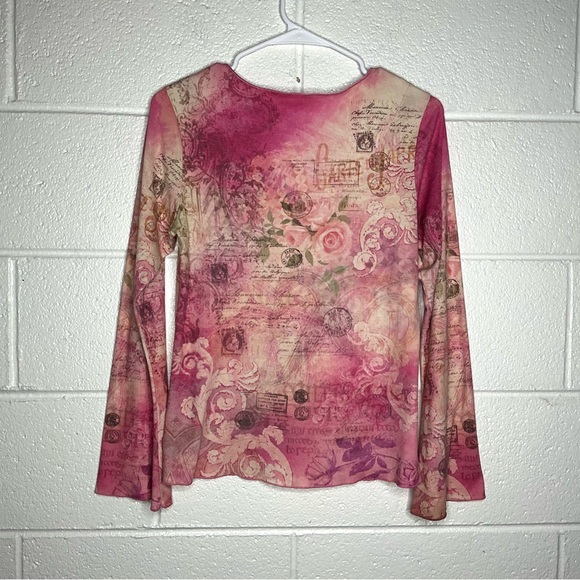 < Y2K Pink Bell Sleeve Embellished Graphic Top > - Picture 3 of 3